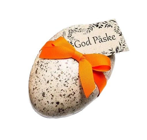 Et naturett påskeegg med oransj sløyfe
